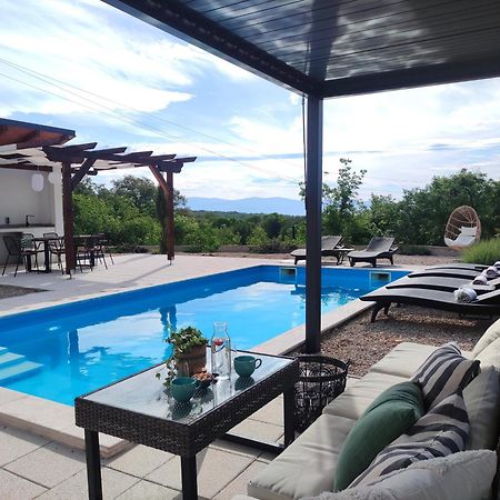 Lazy 8 Villa Garica Dış mekan fotoğraf